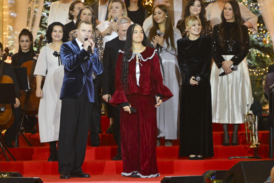 Koncert kolęd w TVN. Ewa Bem nie do poznania