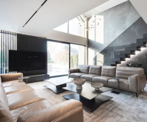 200-metrowy dom na Woli Justowskiej w Krakowie. Aranżacja w stylu quiet Luxury