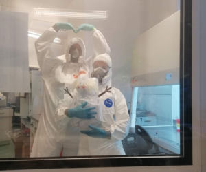 Laboratorium w Sosnowcu: Tu świąteczna radość przeplata się z widmem śmierci