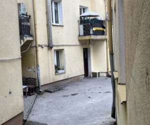 Atak w centrum Lublina. 19-letni Damian rzucił się z nożem na kolegę