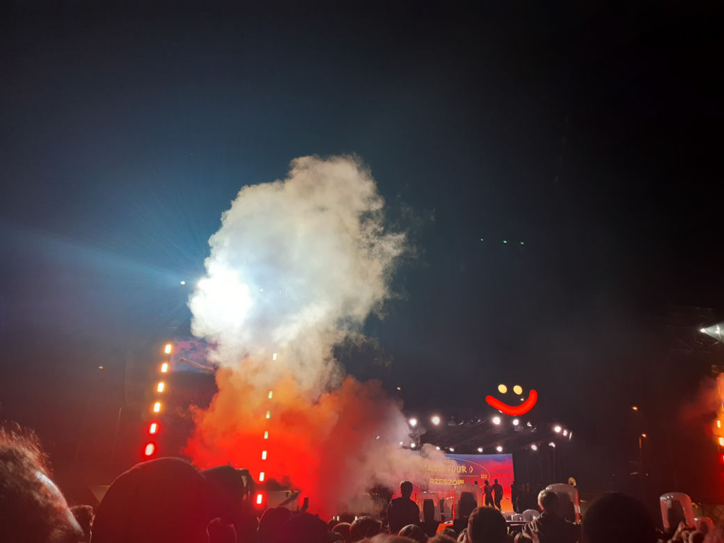 Mata pozamiatał w Rzeszowie. Tysiące fanów śpiewało na koncercie rapera [ZDJECIA, WIDEO]
