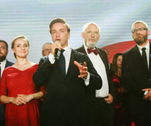Braun straci majątek za nienoszenie maseczki w Sejmie!