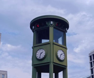 Zegar z sygnalizatorem na Potsdamer Platz