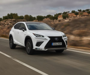 Lexus NX 300h F SPORT