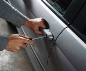 Masz taką markę samochodu? Uważaj, jest numerem jeden wśród złodziei