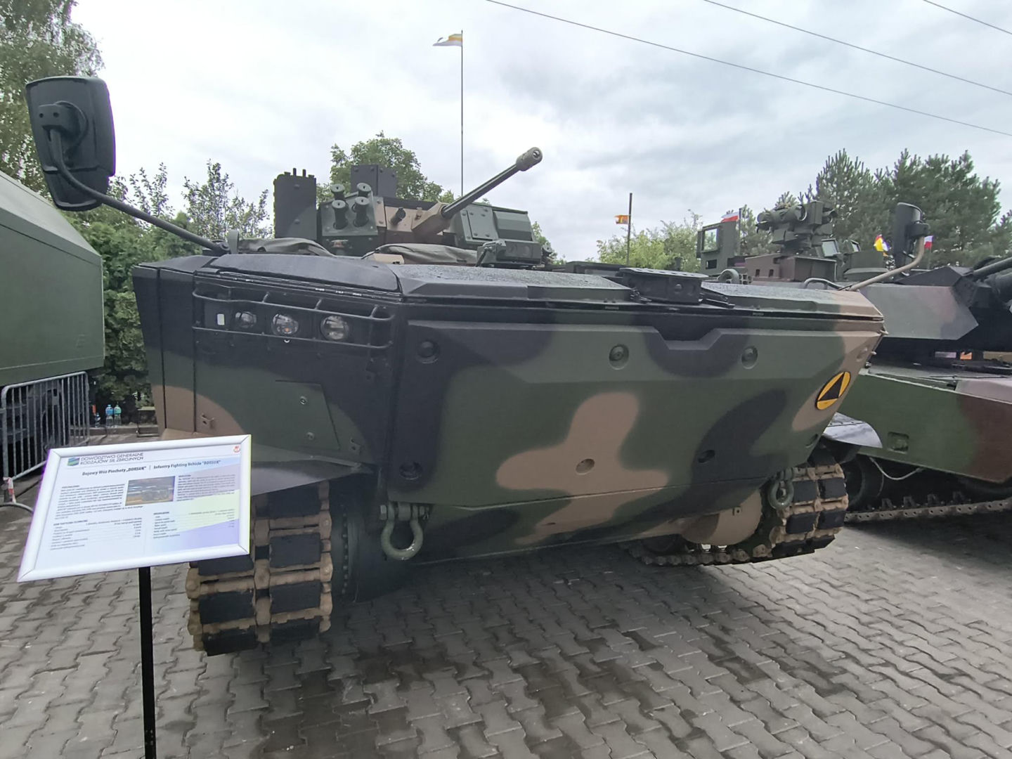 Armaty Bushmaster z polskiej fabryki. Huta Stalowa Wola i Northrop Grumman podpisały strategiczne porozumienie