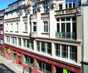 Nagroda w kategorii termomodernizacja i elewacje za restaurację zabytkowej elewacji budynku, Katowice, ul. Dyrekcyjna