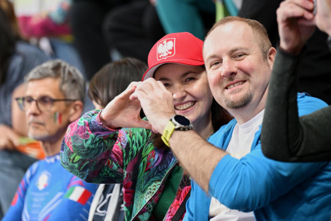 Halowe Mistrzostwa Świata w Lekkoatletyce Kujawy Pomorze 26 w Toruniu. Zdjęcia kibiców i zawodników z 1. dnia imprezy