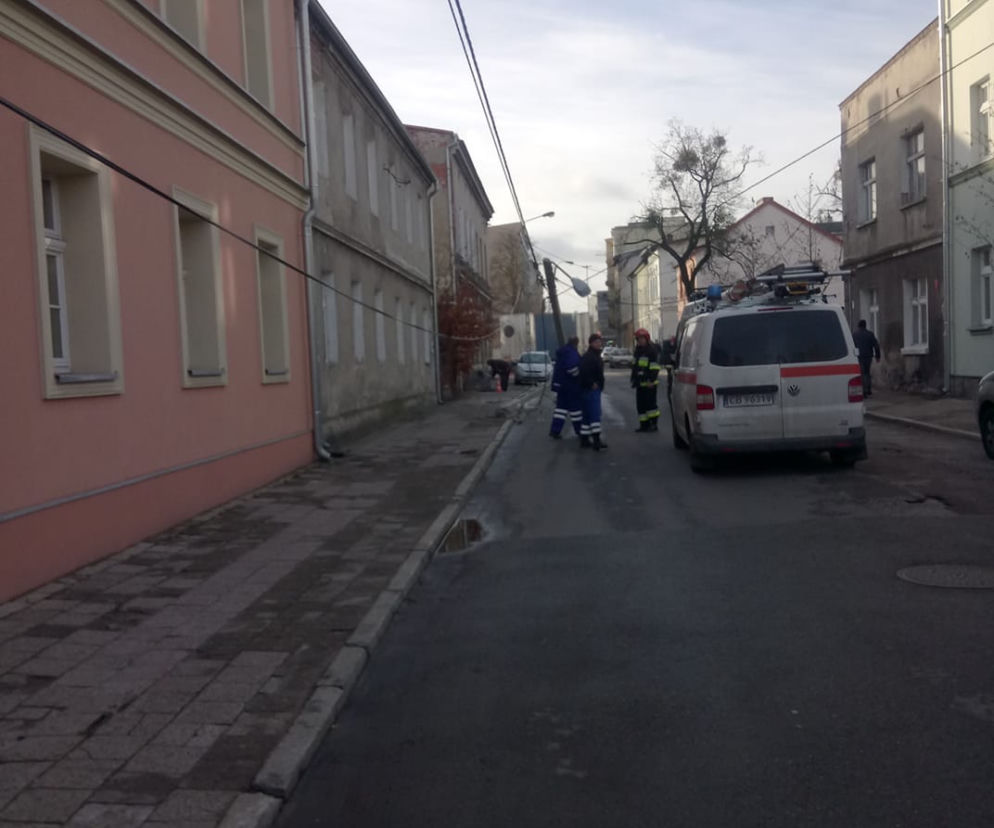 Wypadek na ulicy Jasnej w Bydgoszczy! Droga całkowicie zablokowana!