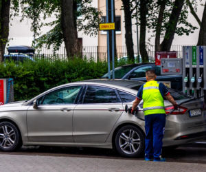 Podatki od paliwa w Europie. Ten kraj nakłada największe obciążenia na kierowców