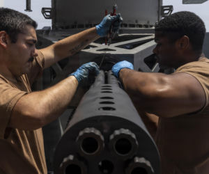 USS Abraham Lincoln na Morzu Arabskim. Tyrania dystansu jako granica amerykańskiej projekcji siły