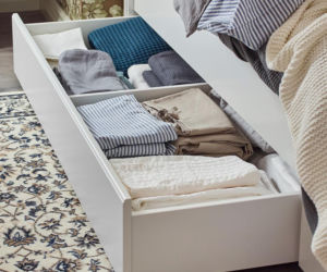 Pojemnik na pościel pod łóżko i nie tylko. Jak najlepiej przechowywać pościel?