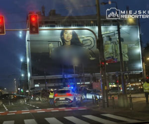 Jechali do wykolejonego tramwaju, doszło do wypadku. Trzy osoby ranne