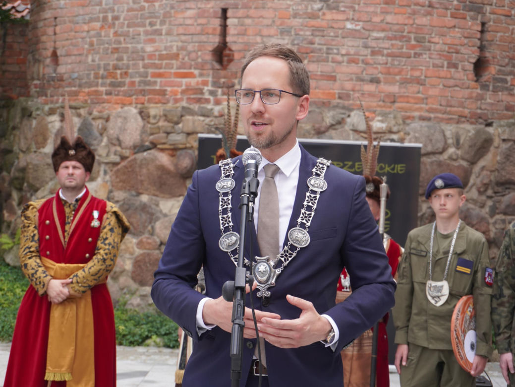 Zdearzenia 2024. Uroczysta intronizacja nowego króla tarnowskiego Bractwa Kurkowego