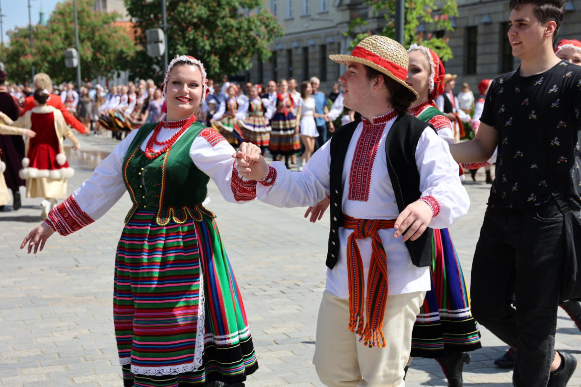 420 par zatańczyło tradycyjnego „Poloneza dla Lublina”! 