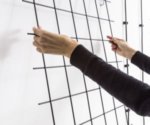 Organizer na ścianę nad biurkiem DIY: kratka przypominajka MUST HAVE blogerów