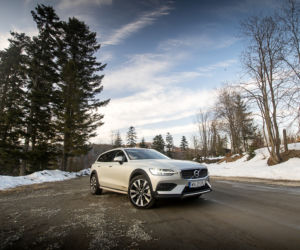 Volvo V60 Cross Country D4 190 KM AWD