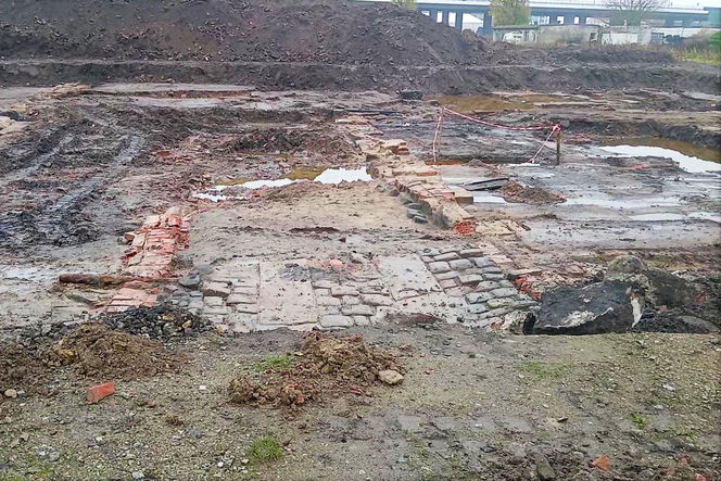 Pozostałości spichlerzy przy ul. Zbożowej