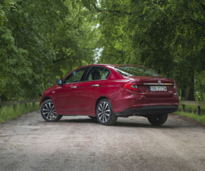 Fiat Tipo 1.6 Multijet 120 KM 6MT Lounge