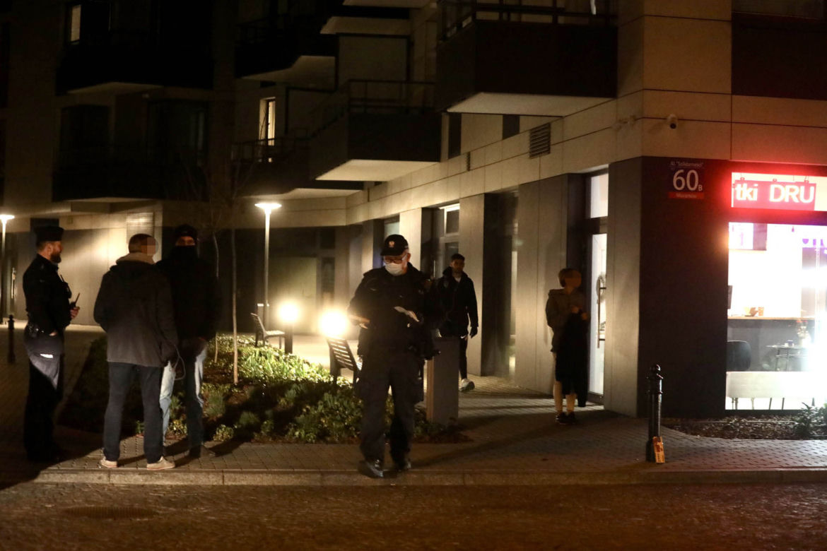 Tajemnicza akcja policji przy Alei Solidarności