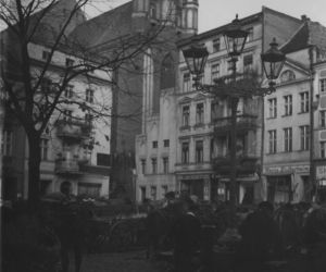 Życie w Bydgoszczy sprzed lat. Zobacz je na archiwalnych zdjęciach! 