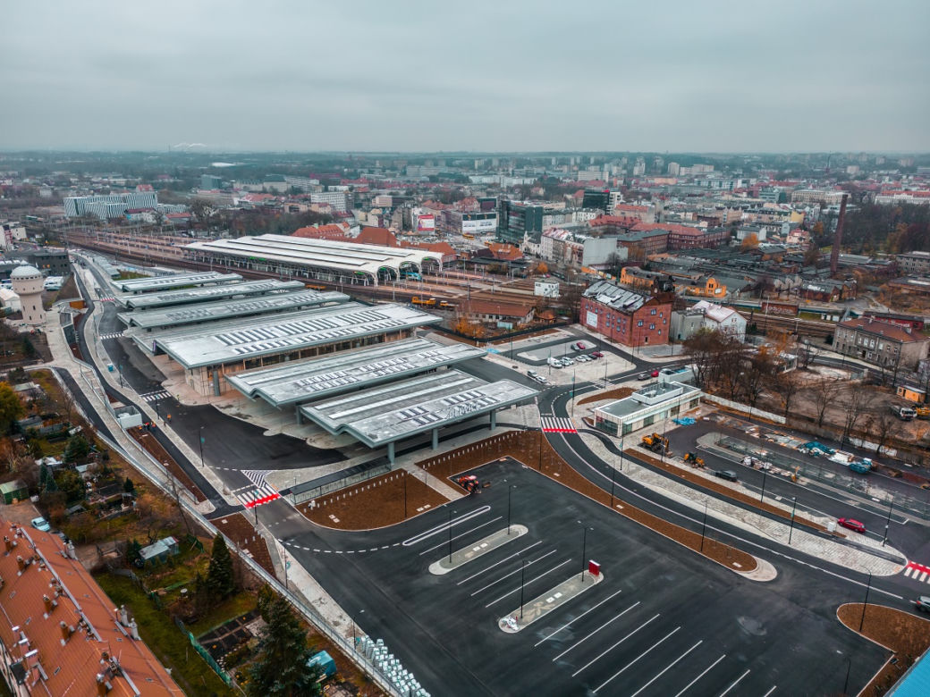Tak wygląda Centrum Przesiadkowe w Gliwicach. 10 grudnia otworzy je Sara James ZDJĘCIA