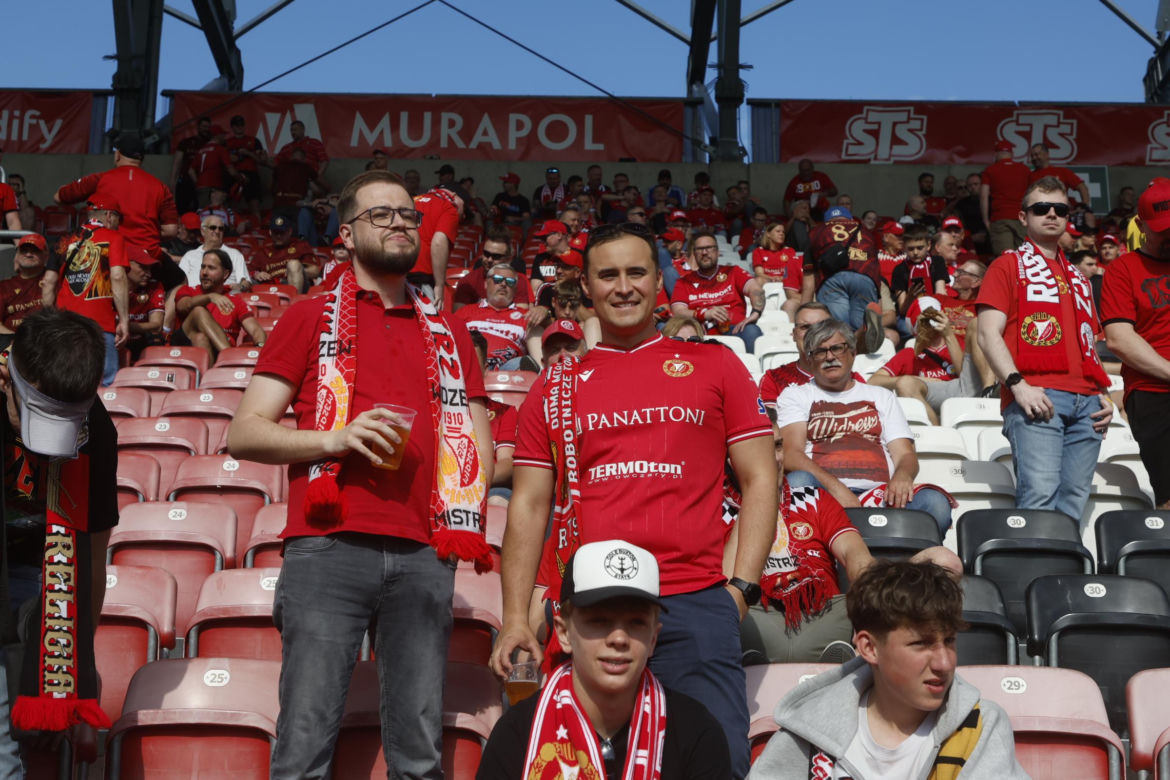 Kibice na meczu Widzew Łódź - Piast Gliwice
