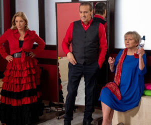 Barwy szczęścia odc. 2409. Jola (Małgorzata Potocka), Basia (Sławomira Łozińska), Zenek (Jan Pęczek)