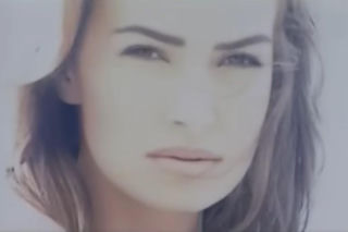 Agnieszka Maciąg w teledyskach De Mono