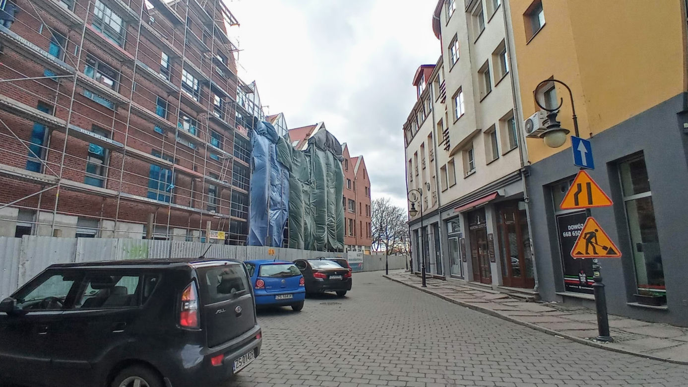Nowy kwartał kamienic na Podzamczu
