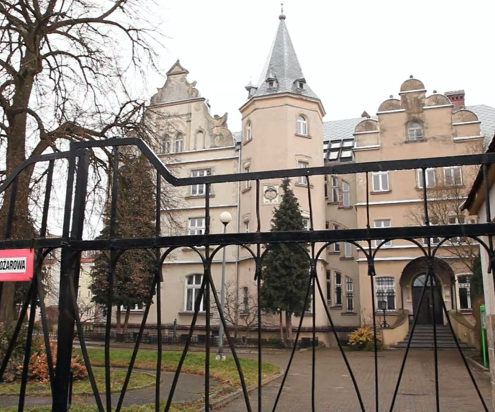 73-latek zmarł po zaszczepieniu na koronawirusa. Córka: Musimy wiedzieć, czy tatę ZABIŁA SZCZEPIONKA