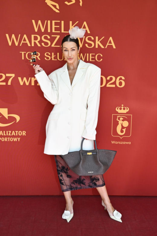Trzaskowski i Ozdoba z żonami na Wielkiej Warszawskiej. Co za szyk!