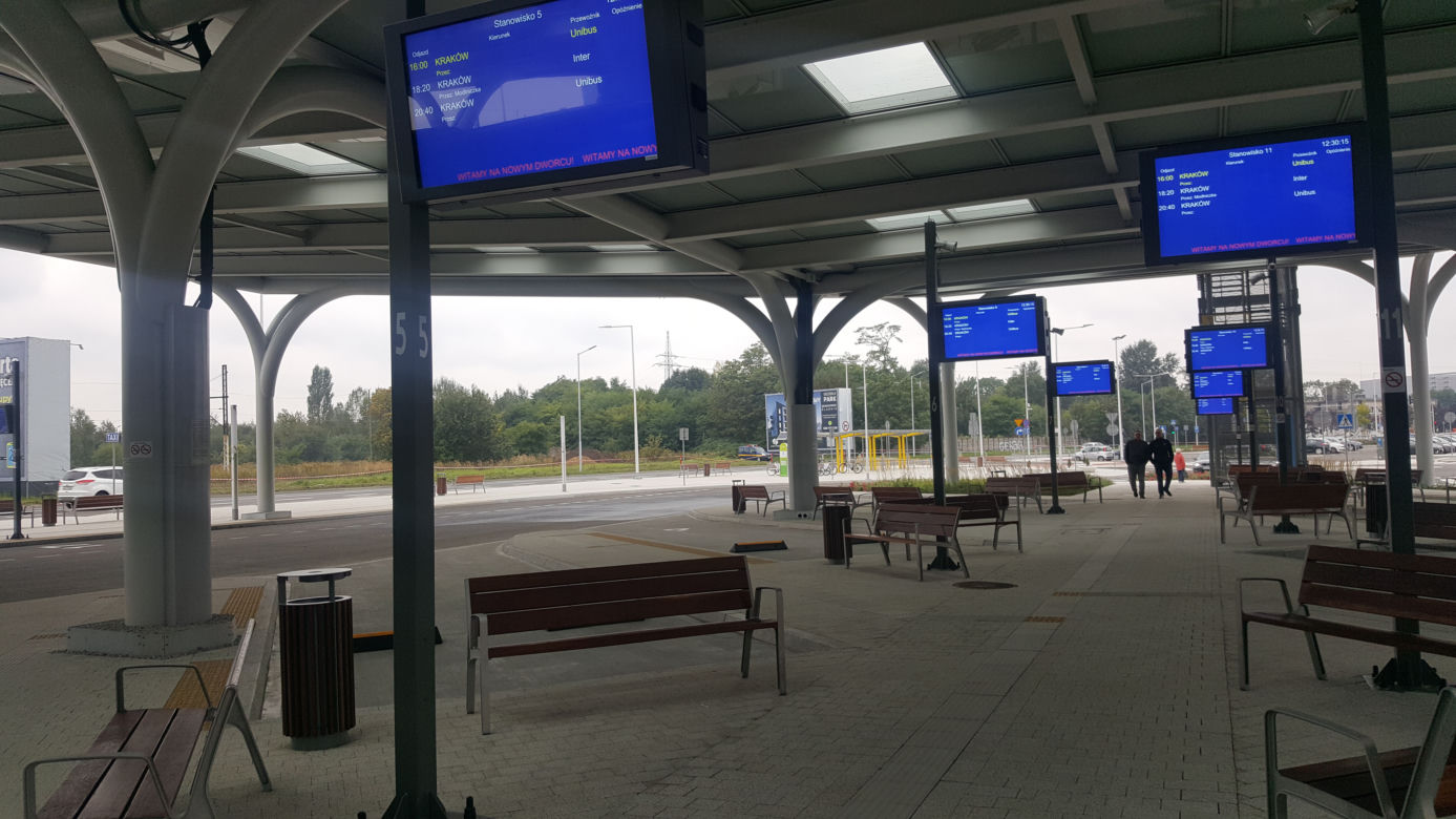 W Katowicach otwarto  Centrum Przesiadkowe Sądowa
