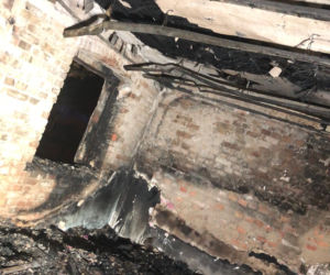 Poznań: Mała Karinka zginęła w pożarze. Jej uśmiech pozostanie tylko na zdjęciach