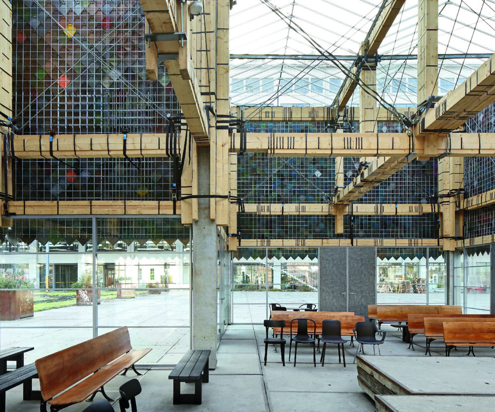 Architektura materiałów wypożyczonych
