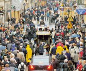 Pożegnali Mistrza absurdu
