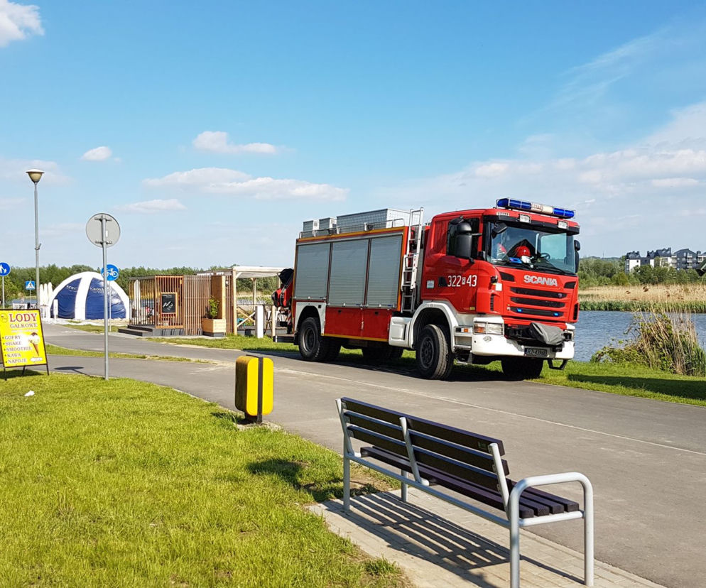 Wezwali strażaków do pływającej rowerkiem po rzeszowskim zalewie. Dlaczego? 