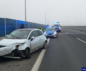 Pierwsze przymrozki i wypadki gotowe. Zmienna aura daje się we znaki