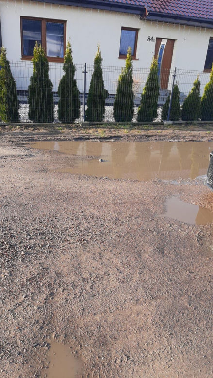 Tak wygląda droga osiedlowa w Kawęczynie pod Toruniem