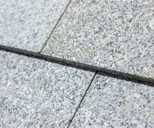 Granit strzegomski to idealny materiał n wieczny dach