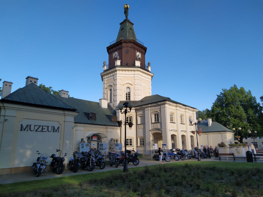 Wystawa "Motocykle i Siedlce" w siedleckim Muzeum Regionalnym, czynna do 10.10.2021