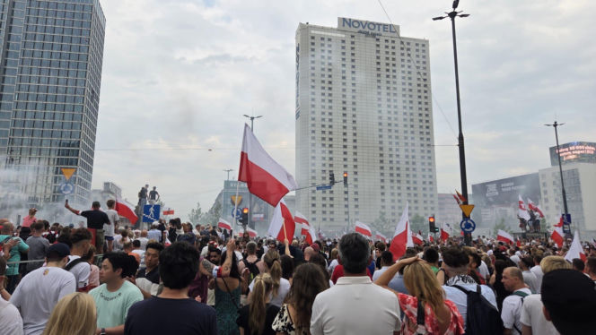 Warszawa pamięta. Godzina "W" i obchody 82. rocznicy Powstania Warszawskiego
