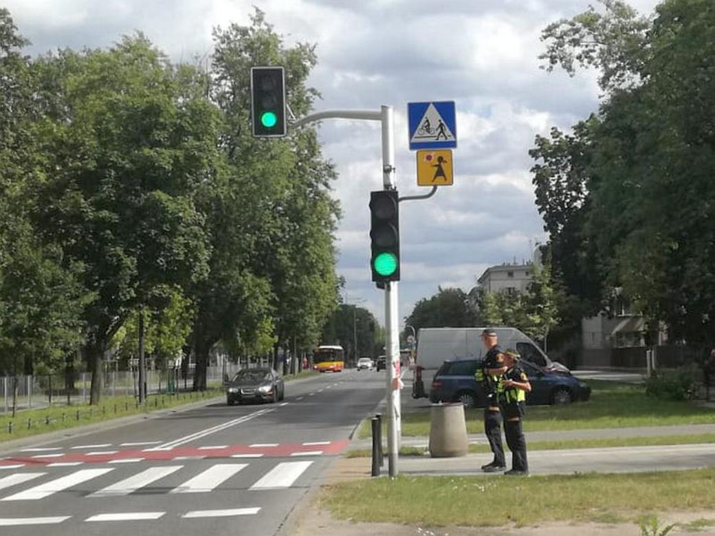Straż miejska kontroluje tereny wokół szkół 
