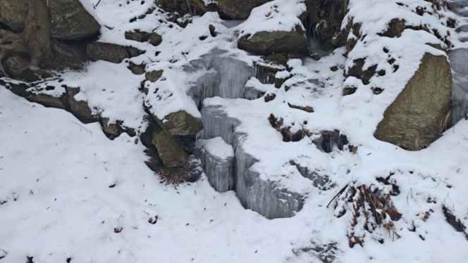Perła Zachodu zimą zachwyca. Ten kultowy szlak prowadzi do schroniska nad przepaścią