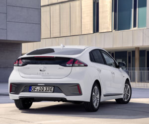 Hyundai IONIQ Plug-in lifting 2019