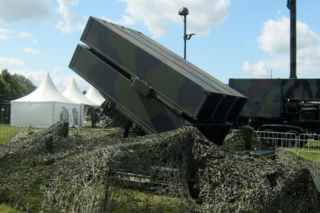 Co 2. rosyjska rakieta nie dolatuje do celu. NATO-wskie systemy PLOT wzmocniłby obronę