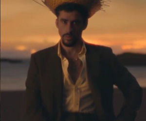 Bad Bunny szokuje! Zagra na Super Bowl i… nie dostanie ani grosza!