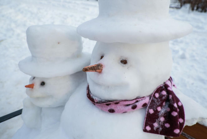 Wyjątkowe śniegowe rzeźby w Warszawie