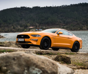 Ford Mustang GT 5.0 V8 Fastback lifting 2018