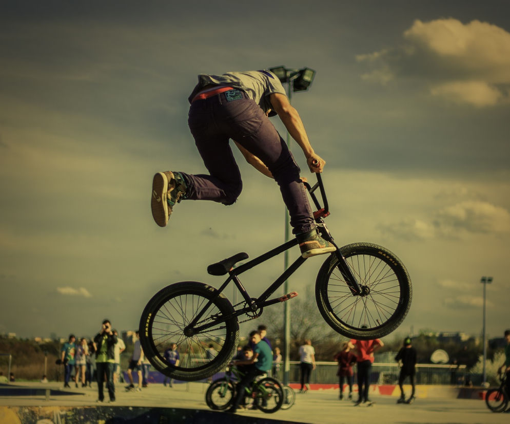 Nowoczesny pumptrack ma szansę powstać w Rzeszowie. Mieszkańcy wskazują na os. Baranówka